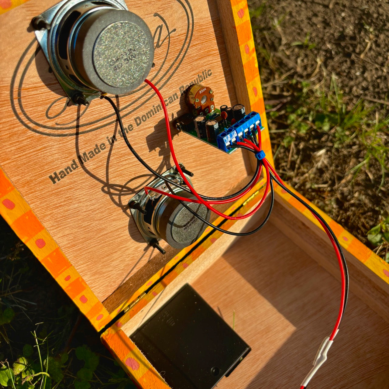 folk art stereo speaker #1 (yellow)