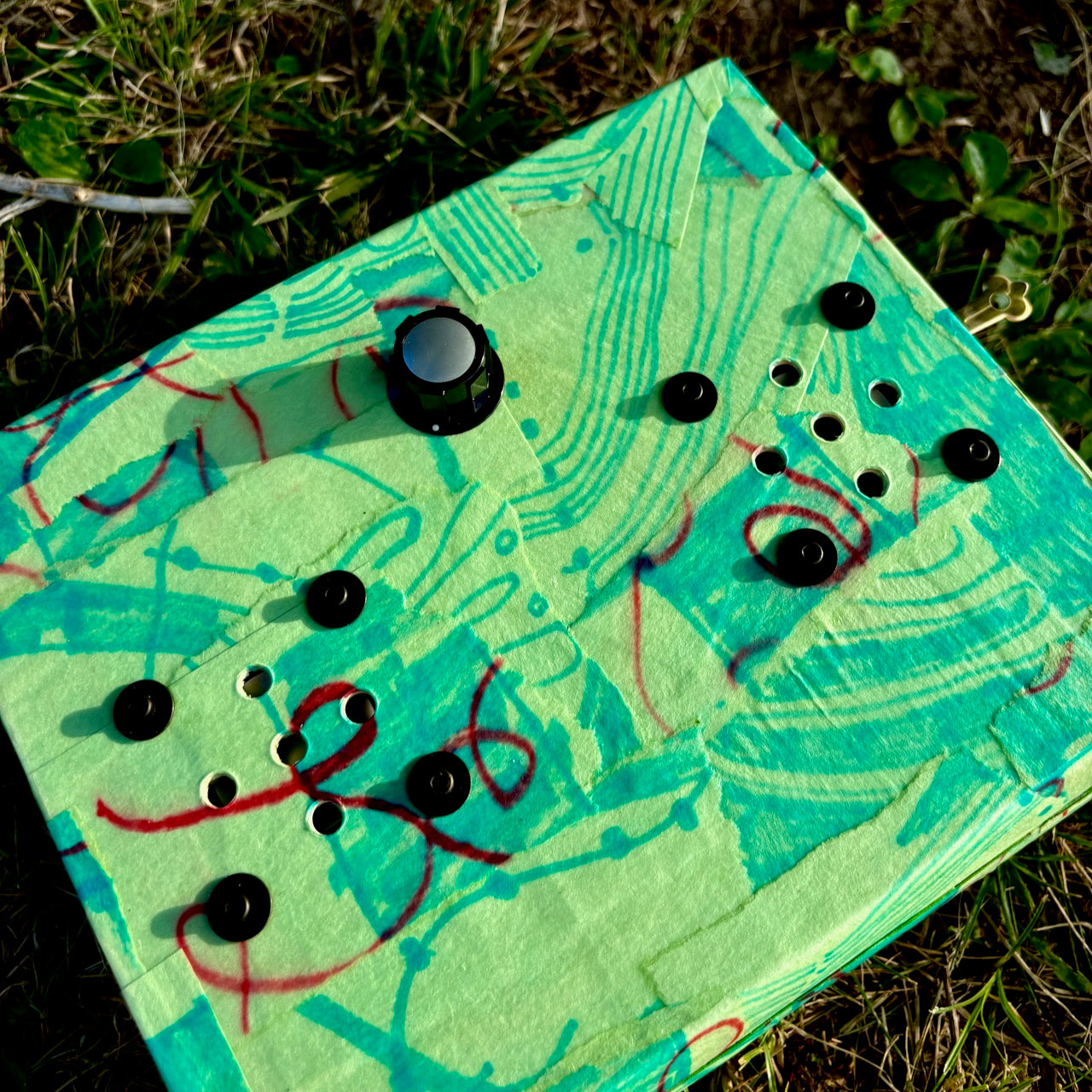 folk art stereo speaker #3 (green)