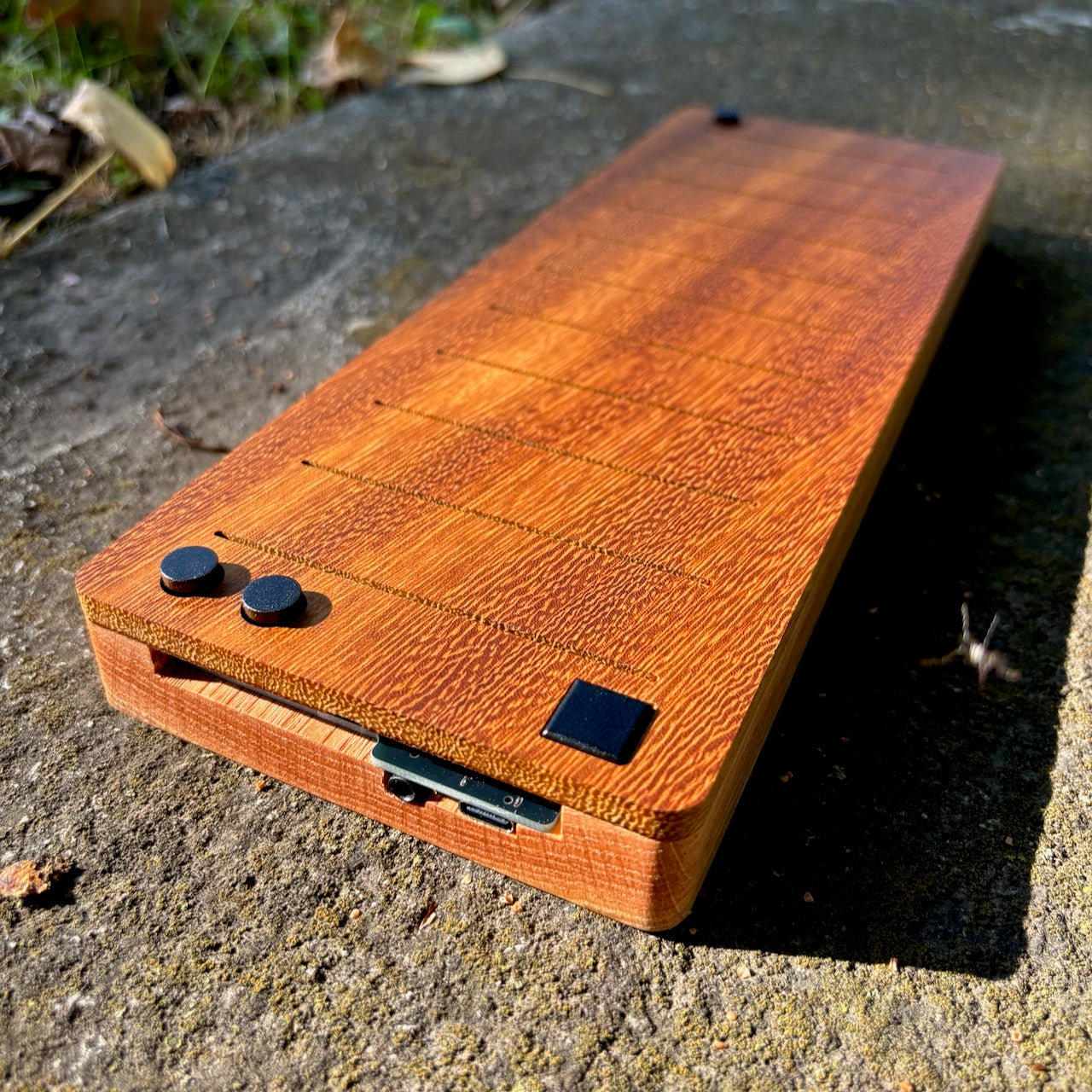 KeyControl_2 Midi Controller (SHEDUA/RED OAK)