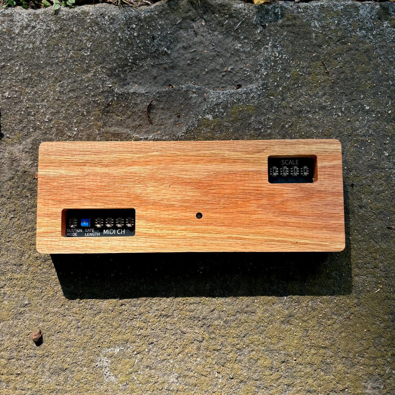 KeyControl_2 Midi Controller (SHEDUA/RED OAK)