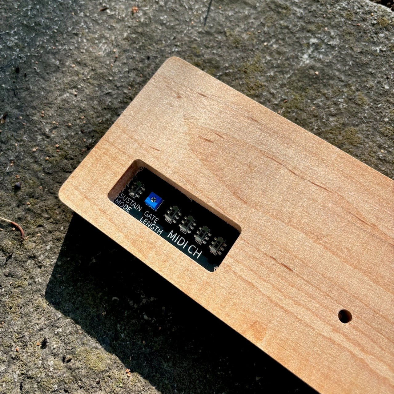 KeyControl_2 Midi Controller (IROKO/MAPLE)